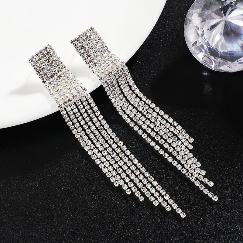 Temperament Retro Jewelry Fashion Rhinestone Exquisite Diamond Tassel Earrings