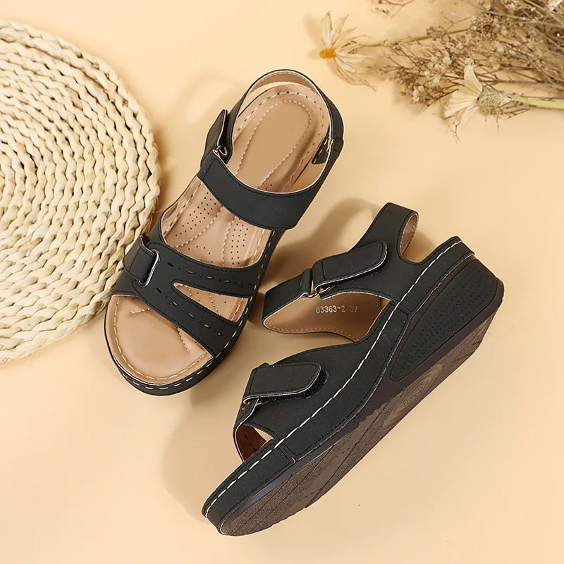 New 2024 Summer Casual Fish Mouth Sandals, Roman Style Sandals, Women Wear Velcro Casual Shoes, Beach Shoes