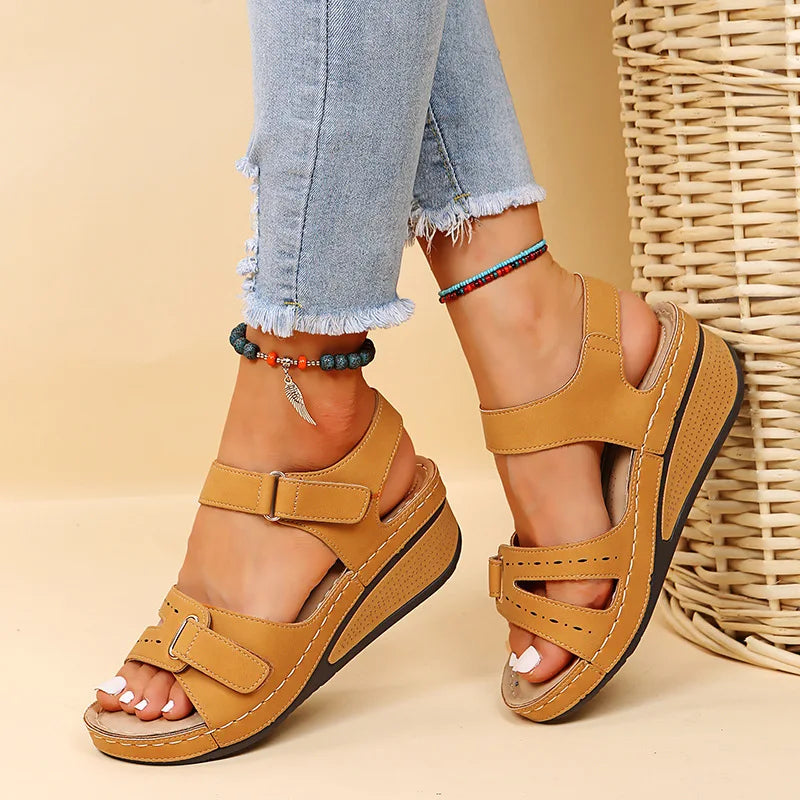 New 2024 Summer Casual Fish Mouth Sandals, Roman Style Sandals, Women Wear Velcro Casual Shoes, Beach Shoes