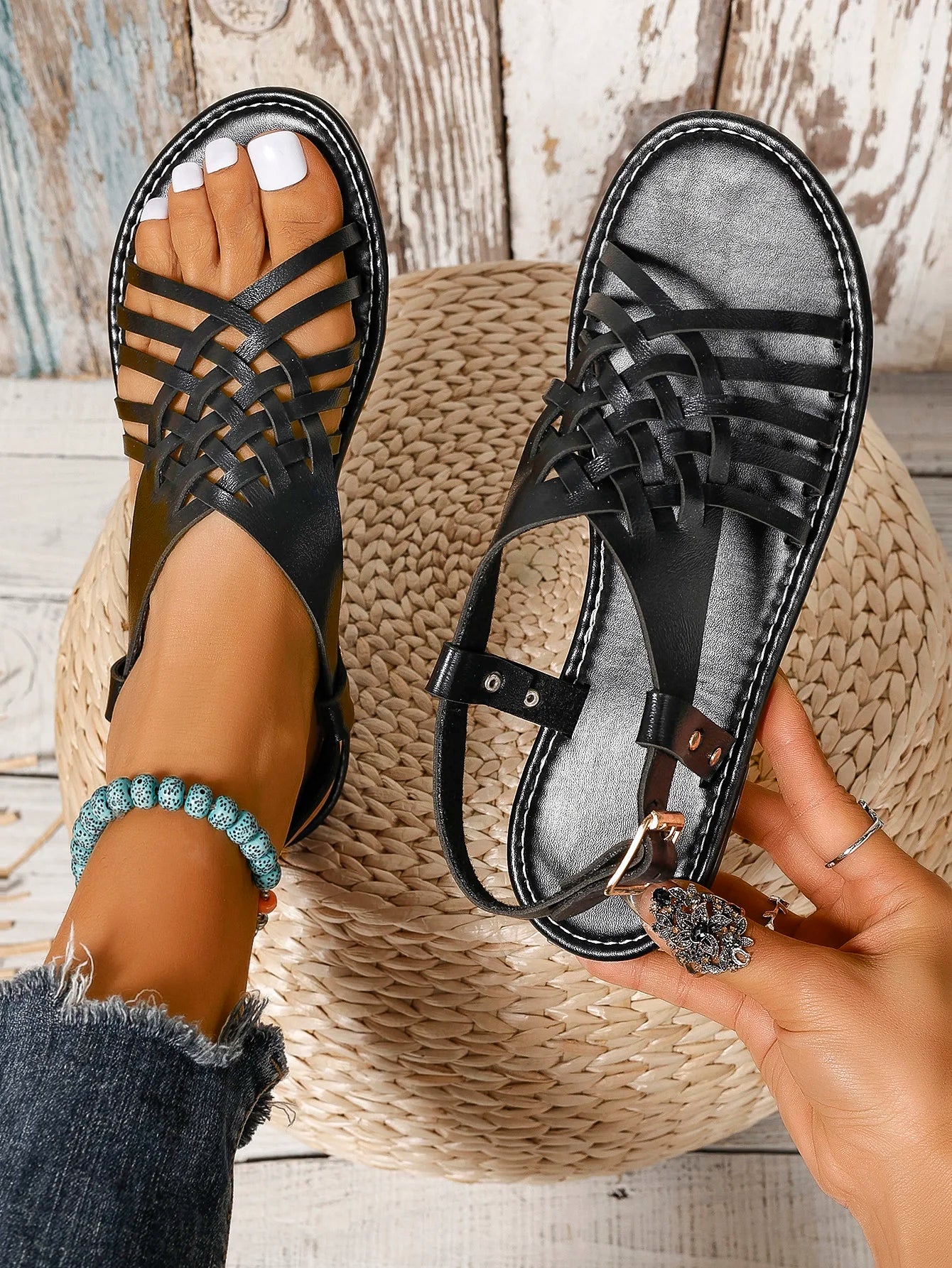 Women Fashion Casual Summer 2023 New Flat Solid Color Shoes Crisscross Ankle Strap Summer Beach Sandals