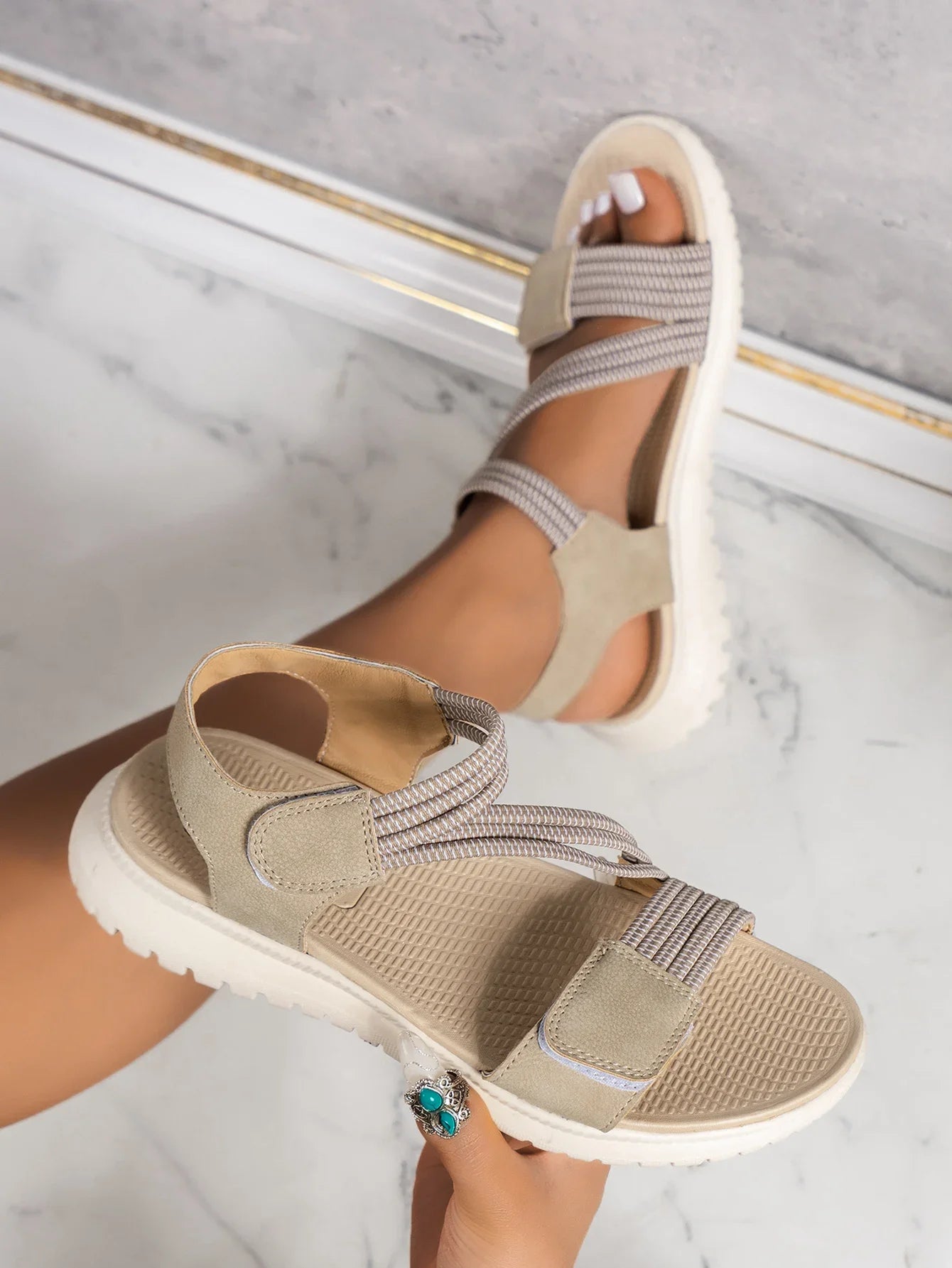 Women's Sandals 2024 Fashion Solid Color Creative Women's Shoes High Quality Light Simple Outdoor Comfortable Women's Sandals