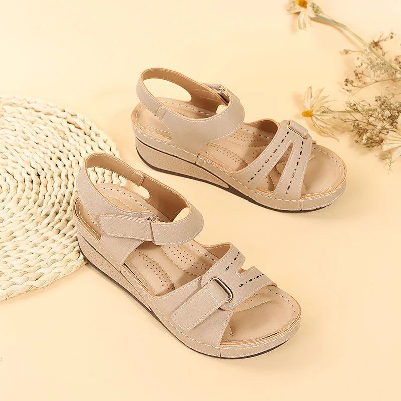 New 2024 Summer Casual Fish Mouth Sandals, Roman Style Sandals, Women Wear Velcro Casual Shoes, Beach Shoes