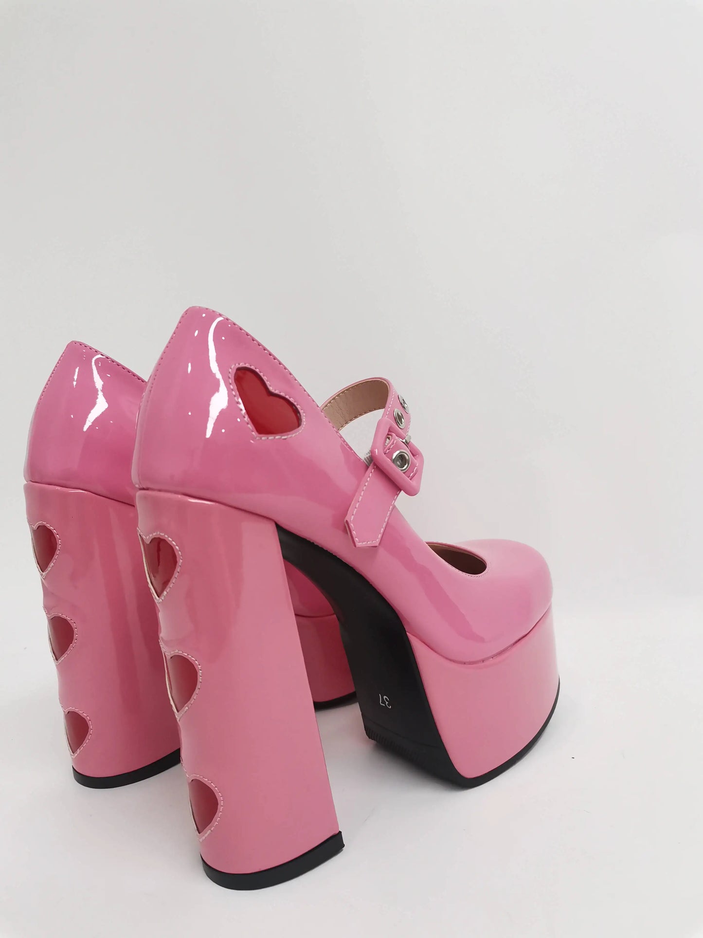 Luxury Designer Marry Janes Pumps For Women Love Heart High Heels Buckle Platform Punk Chunky Pink Wedding Party women's Shoes