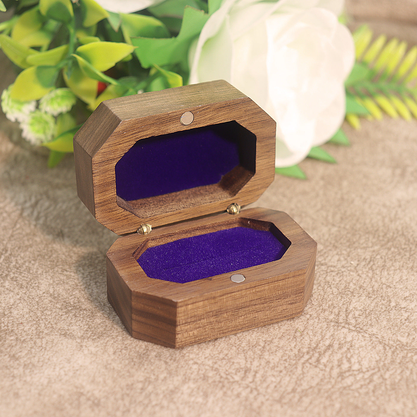 Retro Black Walnut Wooden Jewelry Box Jewelry Storage Box